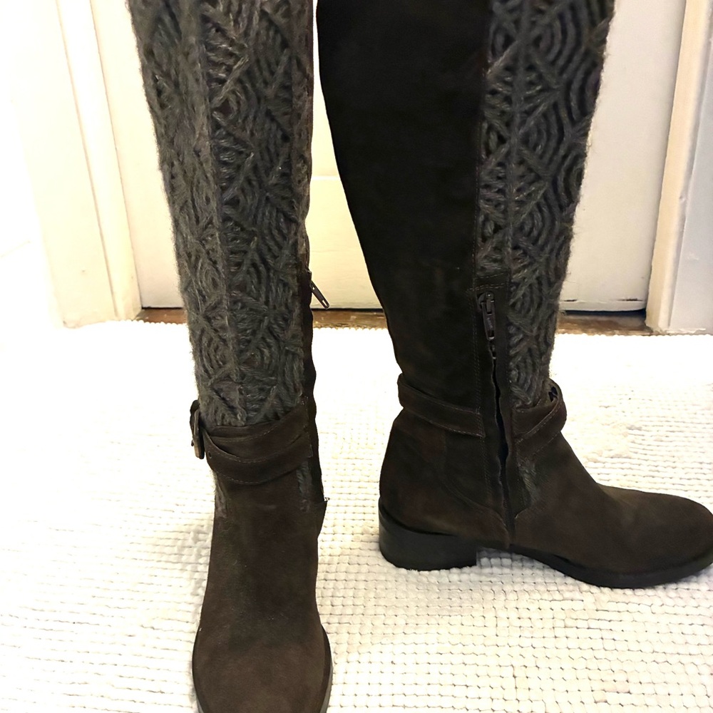 Knee-High Brown Suede Boots made in Italy - Picture 2 of 8